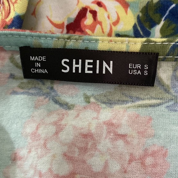 Shein Light Green Floral Sleeveless Romper Size Small - Picture 7 of 9